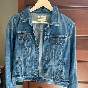 Madewell The Jean Jacket in Medford Wash